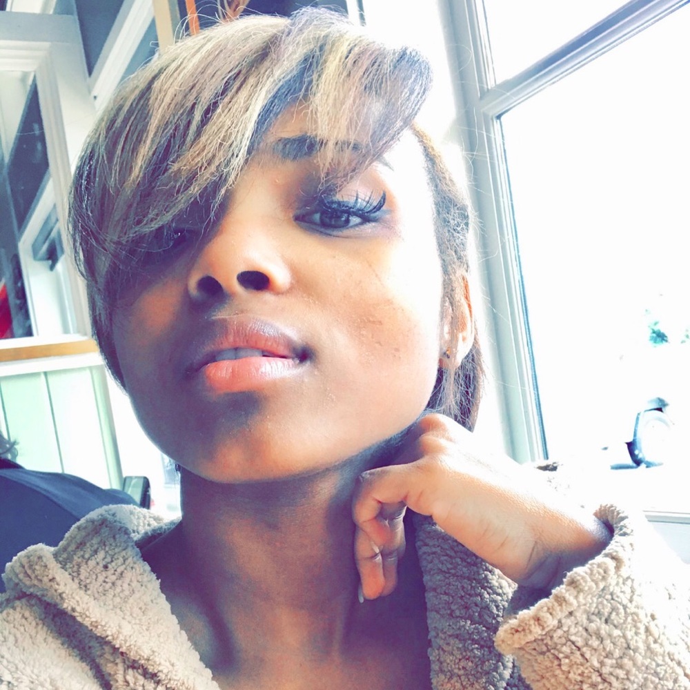 Meet your Posher, Portia